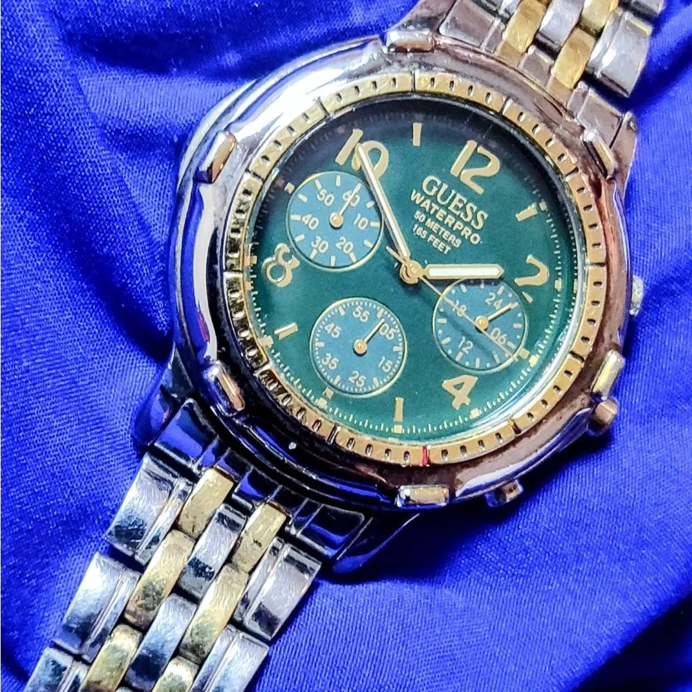 Guess Waterpro Vintage Chrono Green Dial Men's Watch 42mm